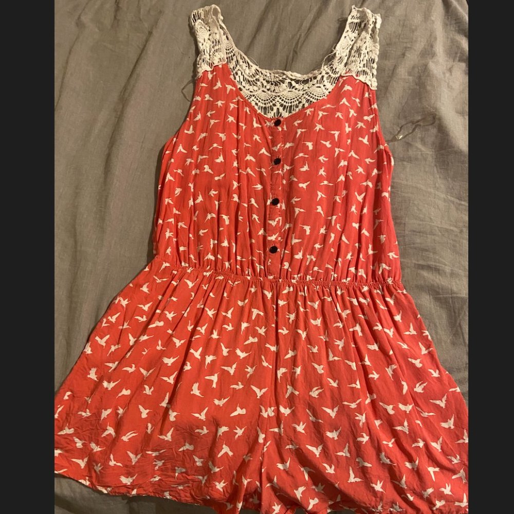 Girls Rue21 pink romper with bird accents